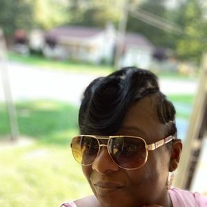 Meet your Posher, Terrie